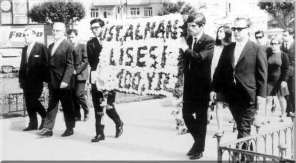 "Mzeye" geri dnmek iin buraya tiklayiniz...